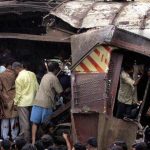 2006 Mumbai Train blasts, 189 people killed
