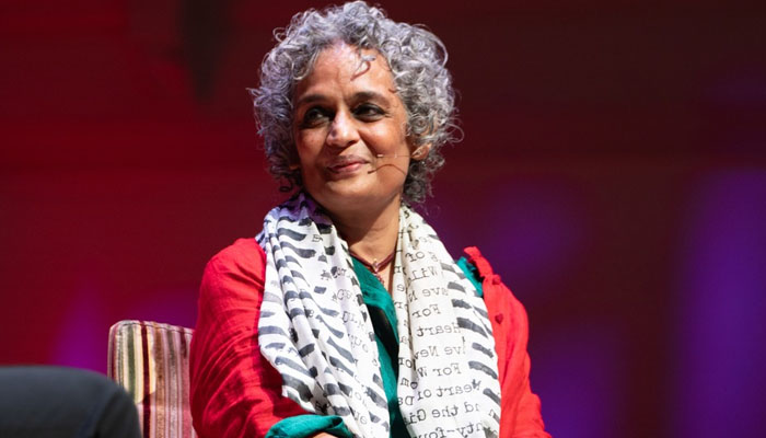 Arundhati roy 