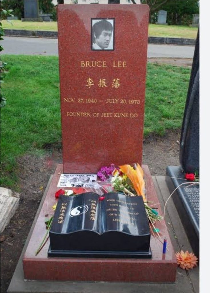 tomb of bruce lee